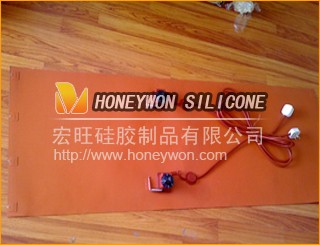 Silicone rubber blanket heaters with manual thermostat